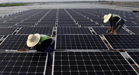 China Launches World's Largest Floating Solar Power Plant